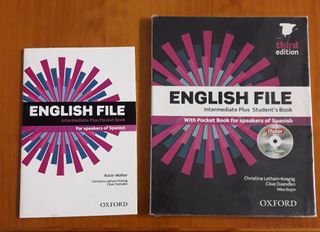 New English File Intermediate Plus Students Book